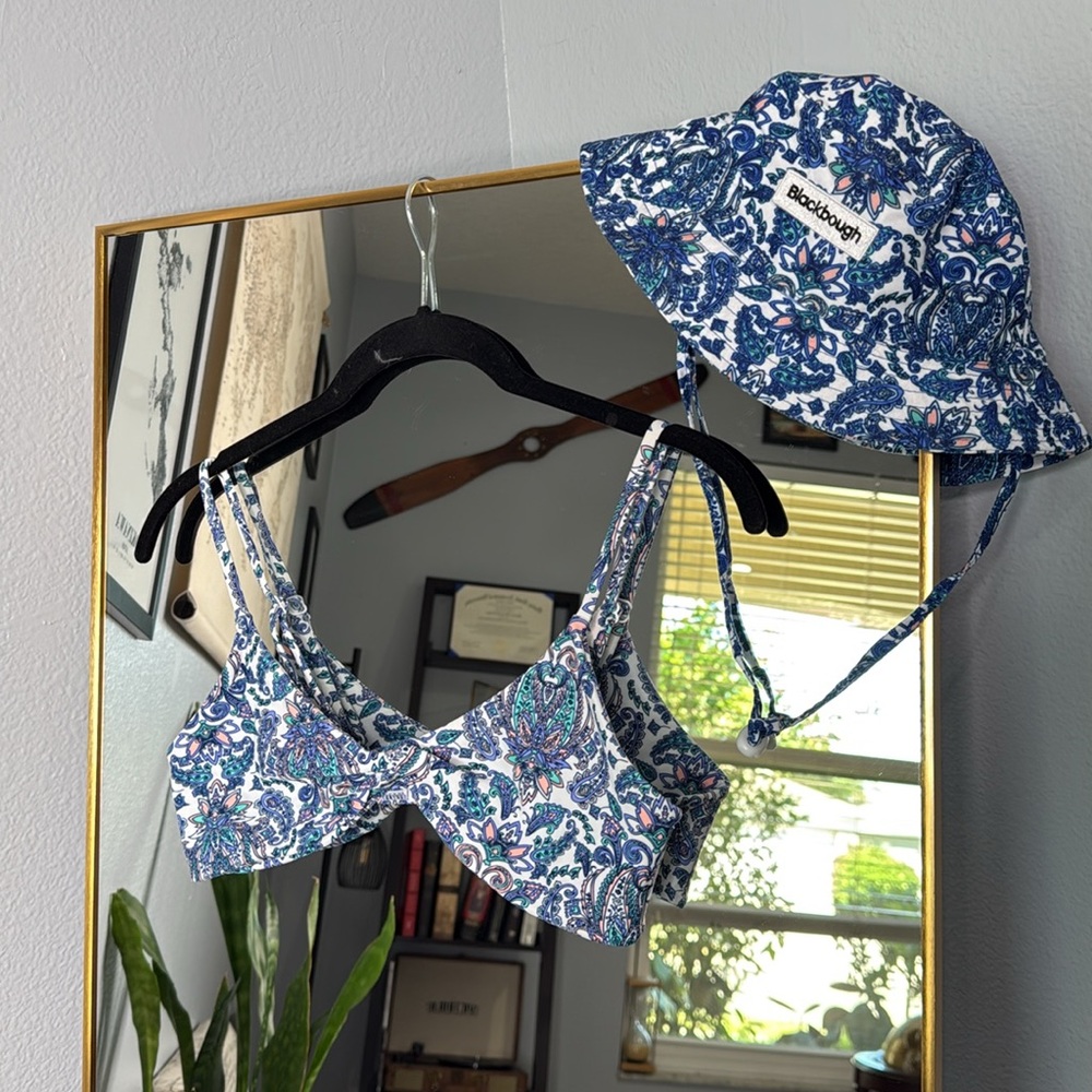 Blackbough swim set